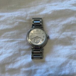 Michael Kors Ladies Boyfriend Watch in Silver